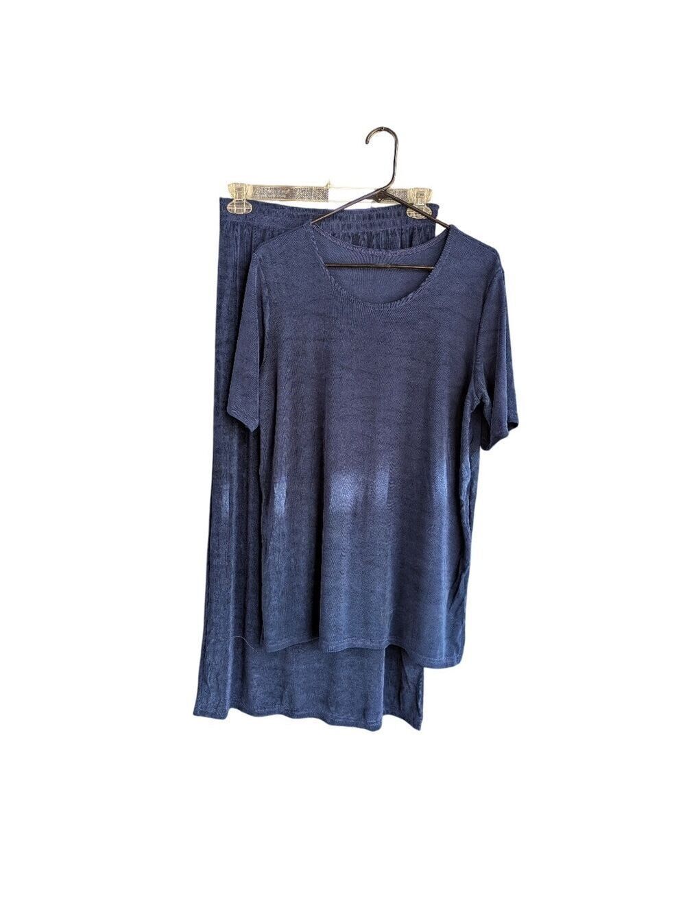 Lounge Set Blue Top and Pants Two Piece Knit Comfort Relaxed Fit, Medium